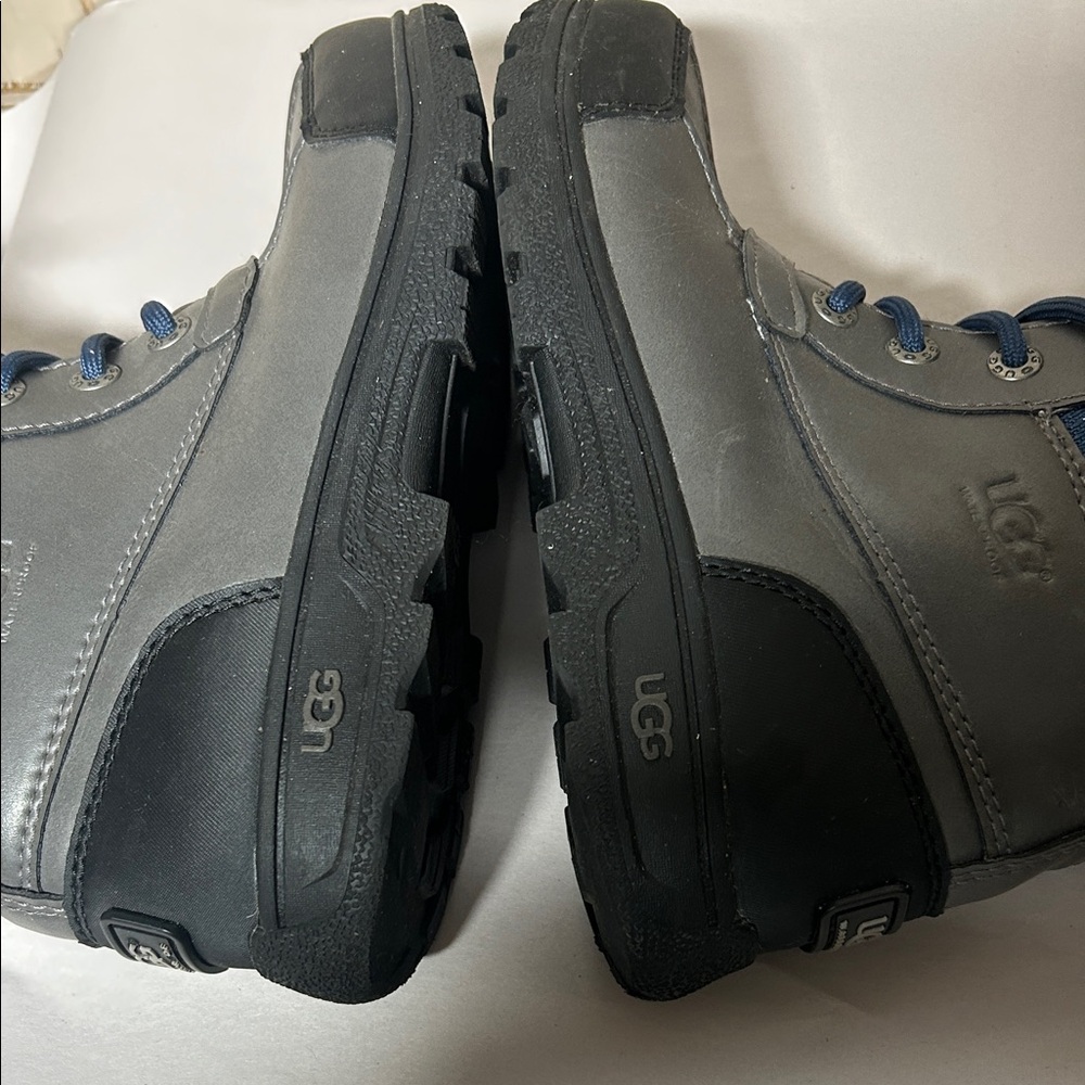UGG Kids Snow Boots Size 2 Waterproof Shearling Lined Blue Gray Boots - Picture 5 of 11
